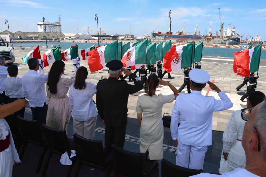 204_aniversario_de_la_Armada_de_Mexico_at_2.55.30_PM