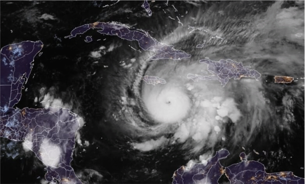 Huracán ‘Melissa’ alcanza categoría 4 y se acerca al Caribe, ¿llegará a México?