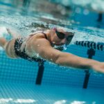 ¿Nadar o correr? Científicos descubren cuál ejercicio fortalece más el corazón