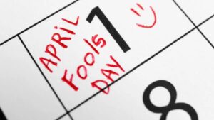 Abril arranca con el April Fool's Day 2026- ¿Por qué caemos en las bromas este 1 de abril?